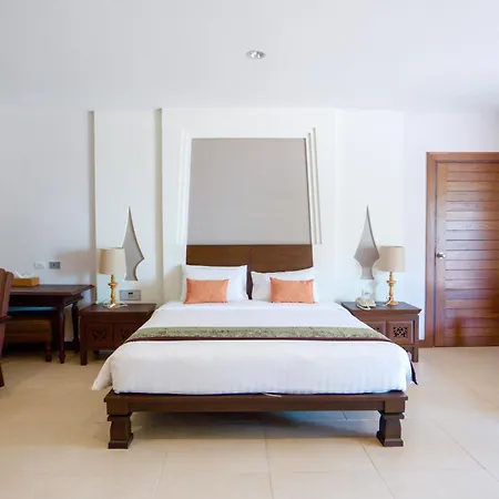 The Heritage Pattaya Beachfront Resort-3
