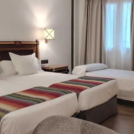 Hotel Don Curro-3