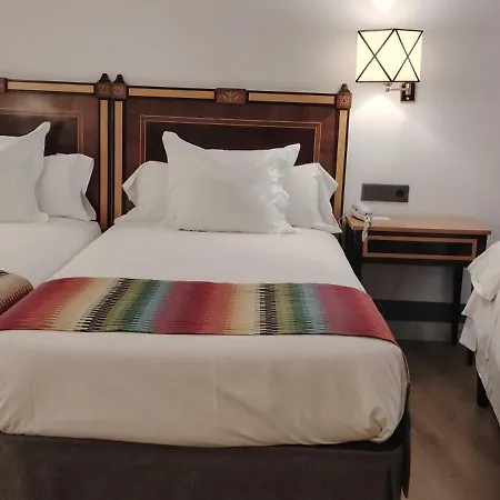 Hotel Don Curro-2