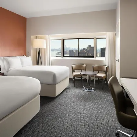 Millennium Hilton New York One Un Plaza-3