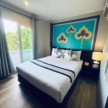 Sawasdee Hotel @ Sukhumvit Soi 8-2