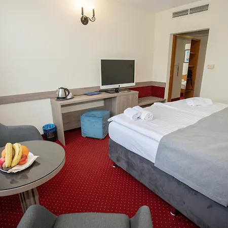 Hotel Mediterran Budapest-3