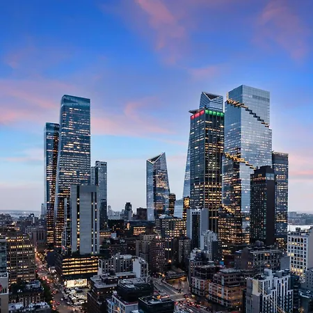 Doubletree By Hilton New York Times Square West-2
