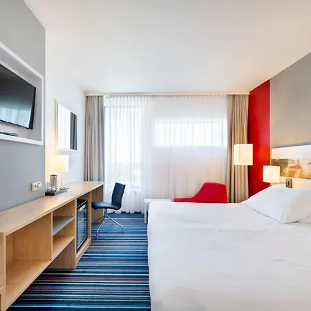 Holiday Inn Prague Airport By Ihg-2