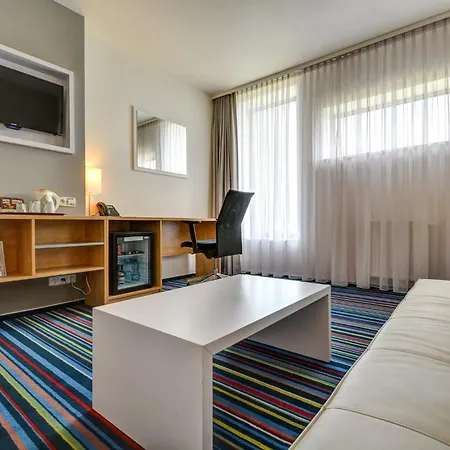 Holiday Inn Prague Airport By Ihg-3