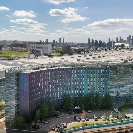 Aloft By Marriott London Excel-2