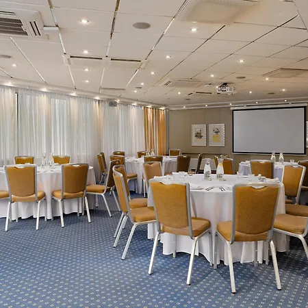 Radisson Blu Ridzene Hotel, Riga-2