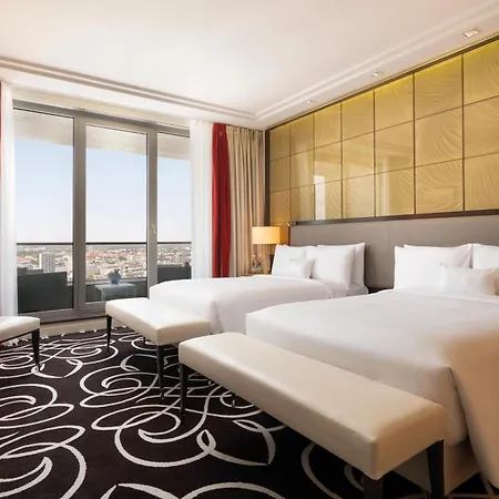 Waldorf Astoria Berlin-2