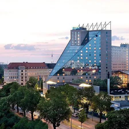Estrel Hotel-2