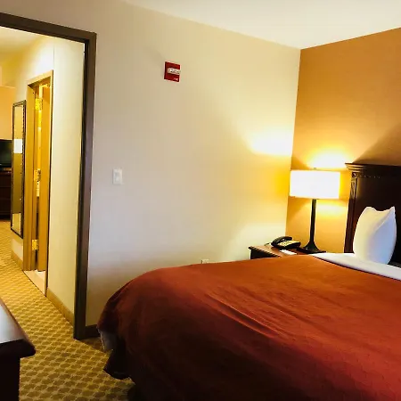 Queens County Inn And Suites-3