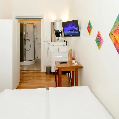 Timeout City Hotel, 5 Min To City Center, Self Check In-3