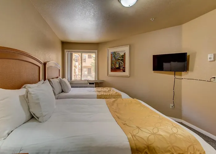 Hotelli TarjouksetRita Suites