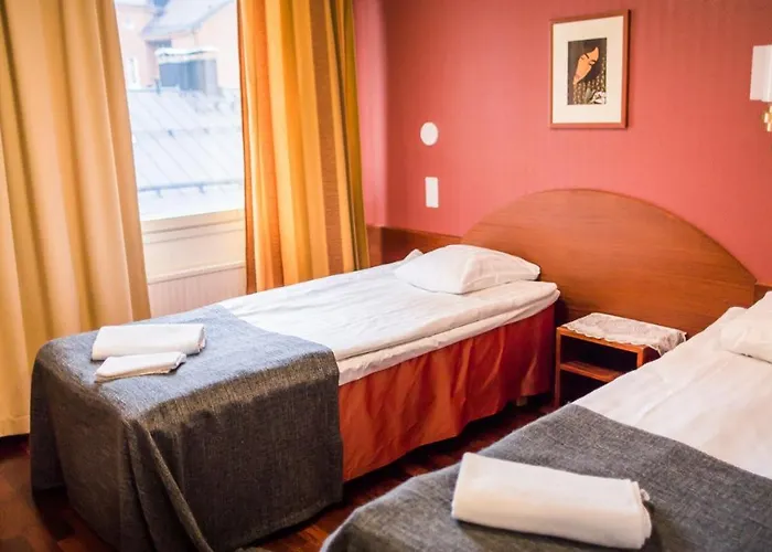 Kesaehotelli Aurora Tampere