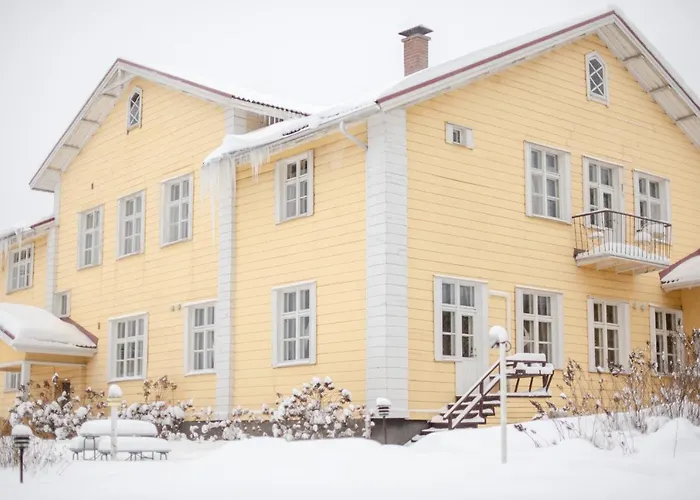 Vanha pappila Hetki Oy Ähtäri