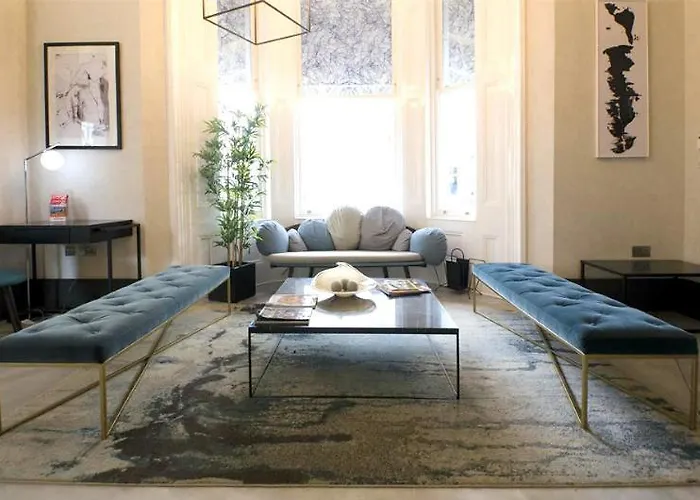 K Hotel Kensington Lontoo