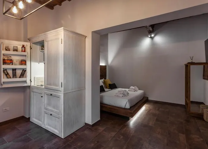 Hotelli TarjouksetOro Nero Florence