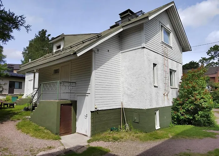 Kalle'S Unluxury Guest House Cl0Sed From 1St Of Feb 2025 Helsinki