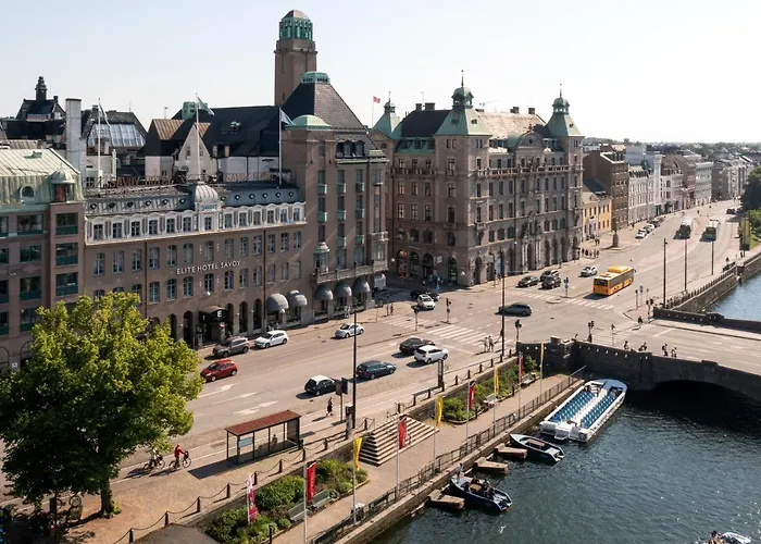 Hotelli TarjouksetElite Savoy