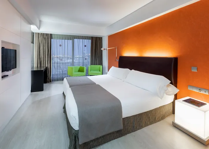 Hotelli TarjouksetCristina By Tigotan Las Palmas - Adults Only