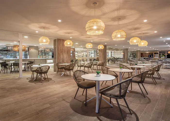 Hotelli TarjouksetTabaiba Princess