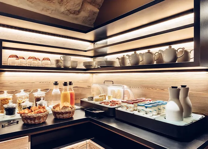 Hotel De Lille - Saint-Germain Des Pres Pariisi