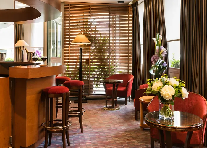 Pavillon Monceau By Happyculture Hotel Pariisi