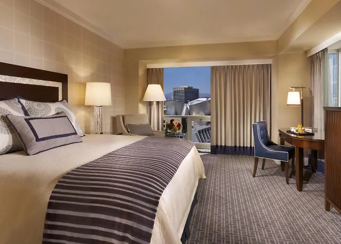 Omni Los Angeles Hotel