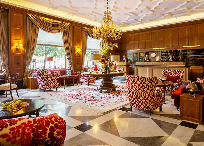 Fairmont Hotel Vier Jahreszeiten Hampuri