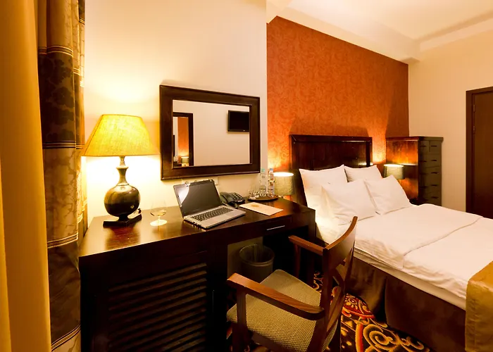 Hotel Columbus Krasków