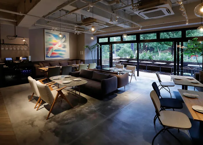 The Knot Tokyo Shinjuku Hotel