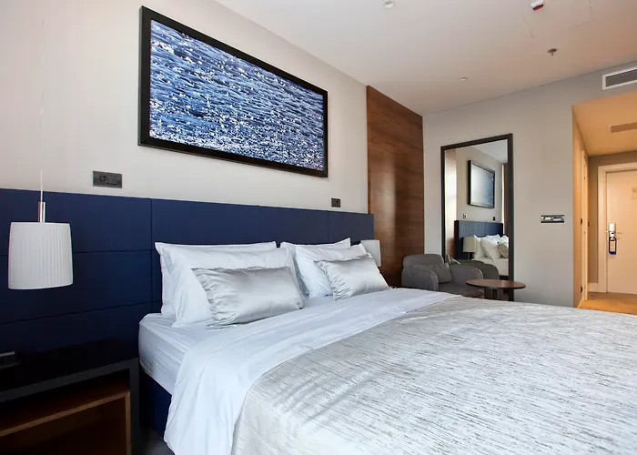 Marvie Hotel & Health