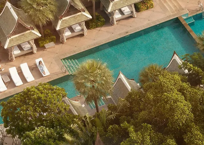 Hotelli TarjouksetPeninsula Bangkok