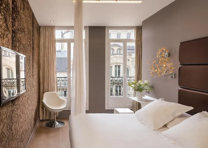 Legend Hotel Pariisi