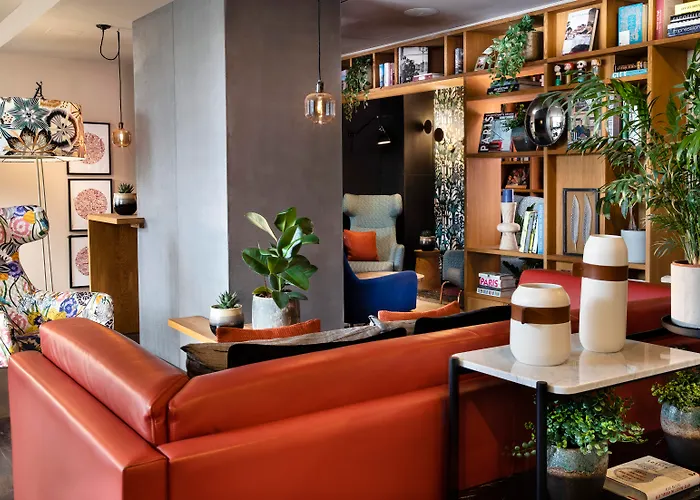 Terrass" Hotel Pariisi