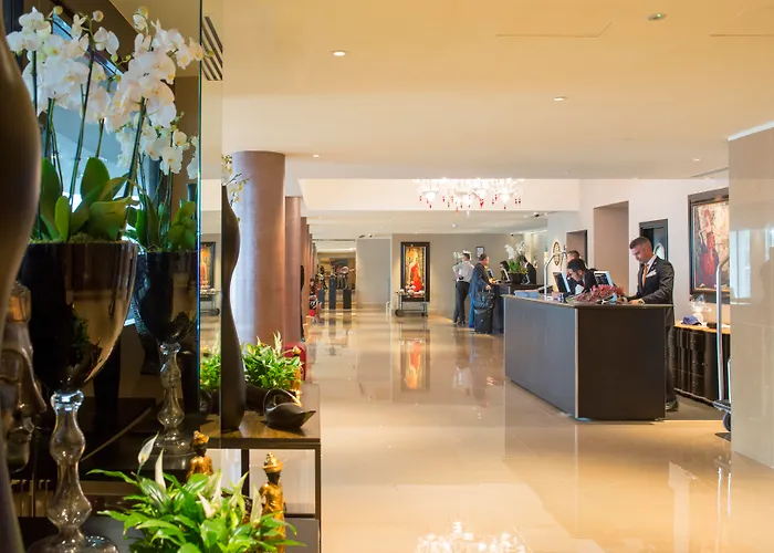 The May Fair Hotel, Mayfair, Lontoo