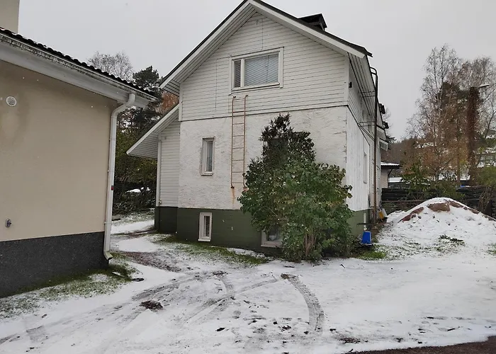Kalle'S Unluxury Guest House Cl0Sed From 1St Of Feb 2025 Helsinki