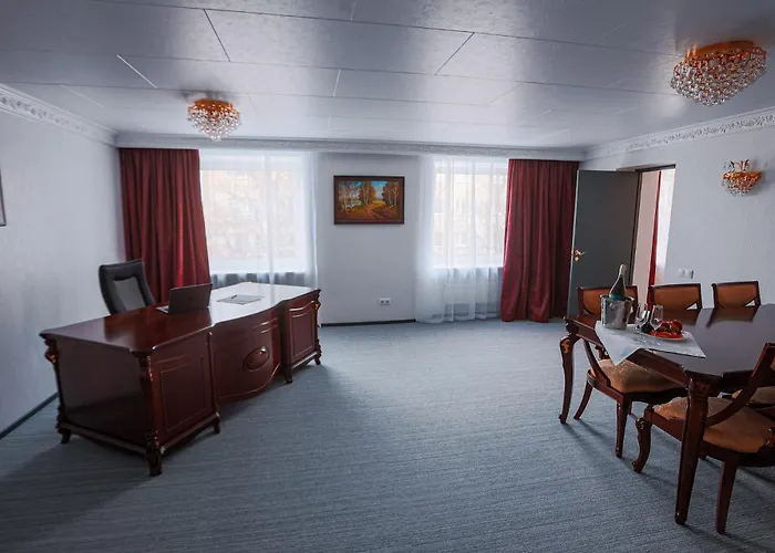 Inger Hotell Narva