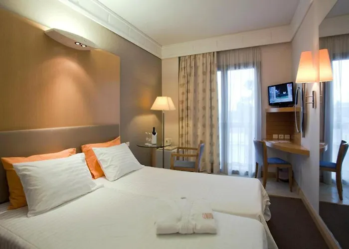 Central Hotel Ateena