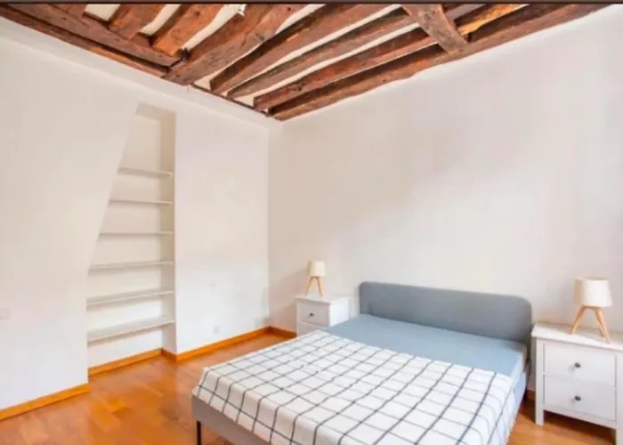 Notre Dame Paris Apartment