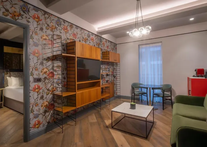 Clayton Hotel City Of London