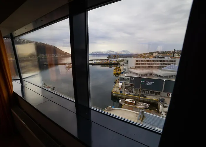 Hotelli TarjouksetClarion The Edge