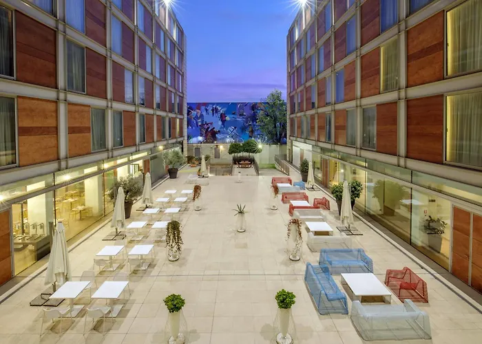 Doubletree By Hilton Milan Hotel