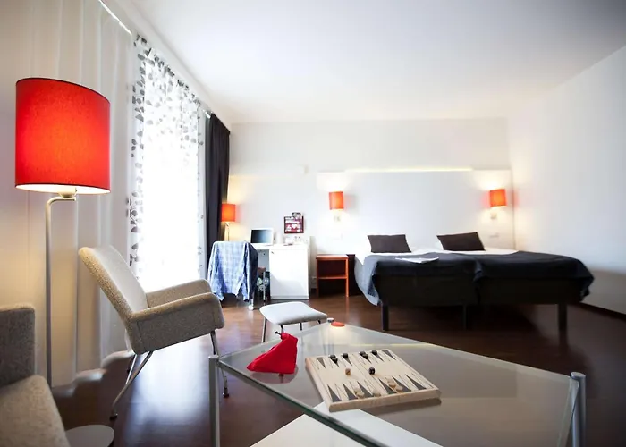 Hotelli TarjouksetScandic Patria