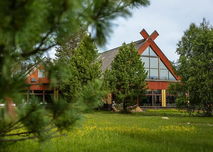 Hotelli TarjouksetLapland s Aekaeshotelli