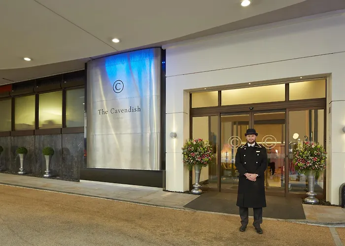 Hotelli TarjouksetCavendish London