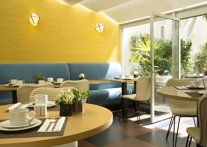 Hotel A La Villa Des Artistes Pariisi