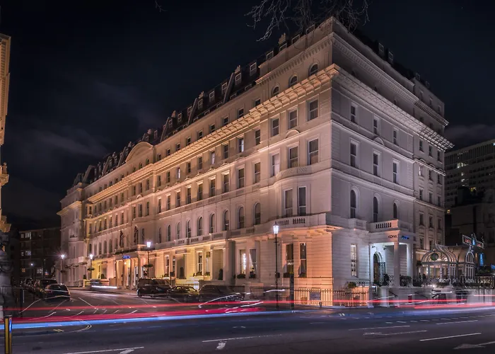 Hotelli TarjouksetCorus Hyde Park