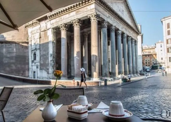 Albergo Del Senato Rooma