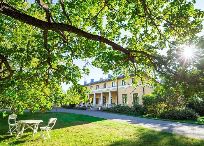 Kyyhkylä Hotel&Manor