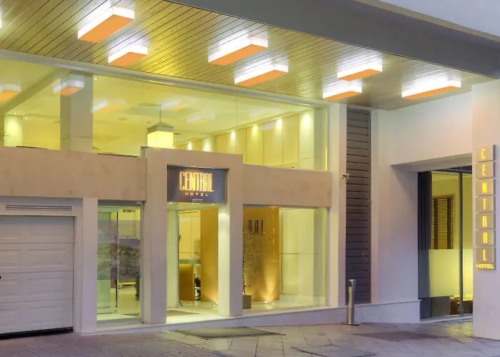Central Hotel Ateena